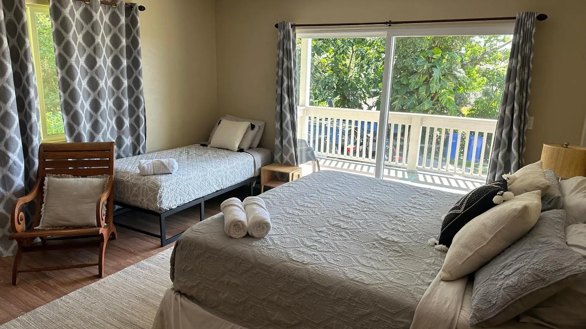Ocean Views, Indoor And Outdoor Brilliance! Villa Haleiwa United States