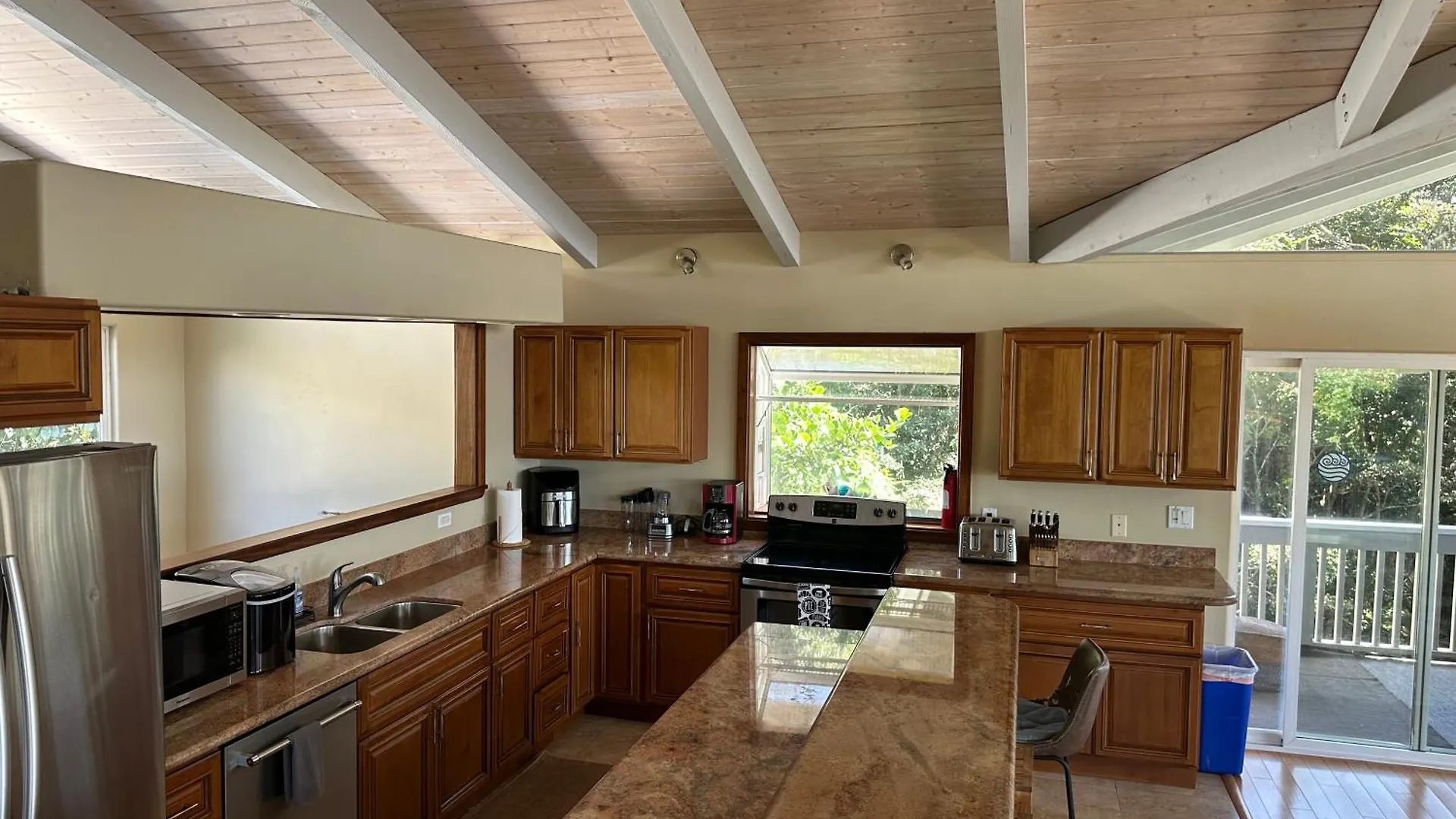 Ocean Views, Indoor And Outdoor Brilliance! Villa Haleiwa
